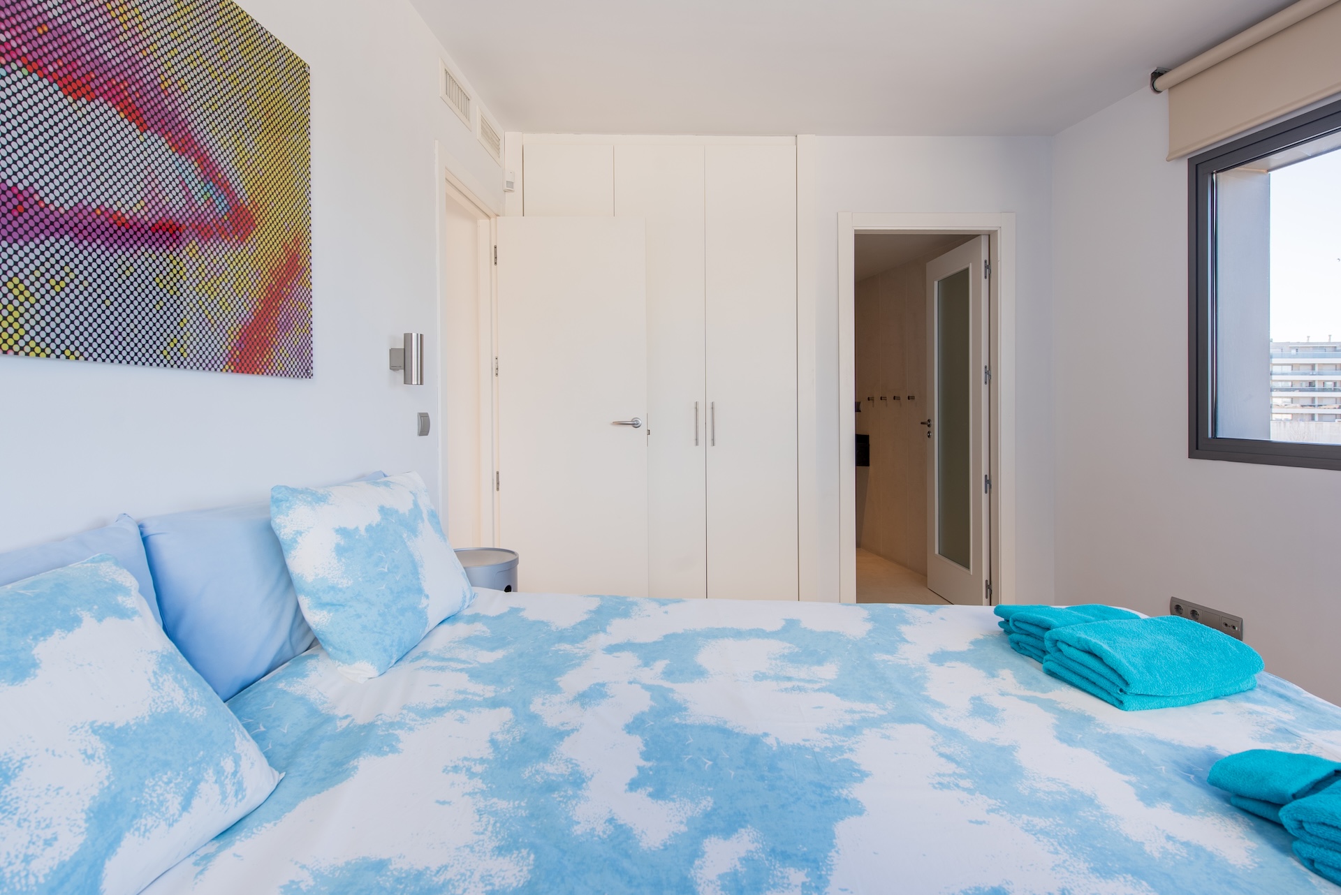 Resa Estates Ibiza for sale te koop apartment views Botafoch Talamanca bedroom double.jpg